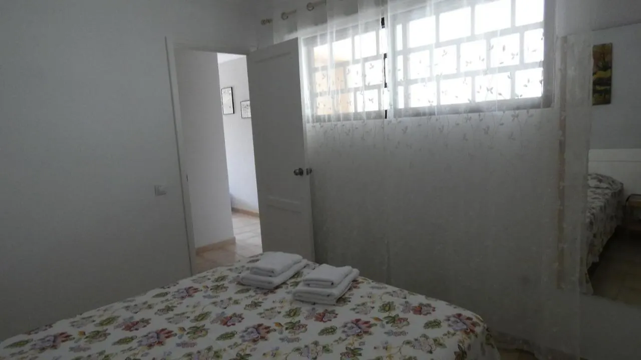Apartamento El Cardenal Mick & Rosa Playa Del Cura  Spain